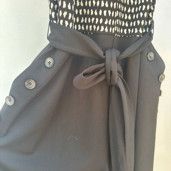 Apt.9 Romper, NWT, Flat Front with Sailor Buttons, Pockets, Tie Belt, Size M - Picture 3 of 3